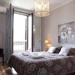  Apartment Opening Doors Aribau Spain